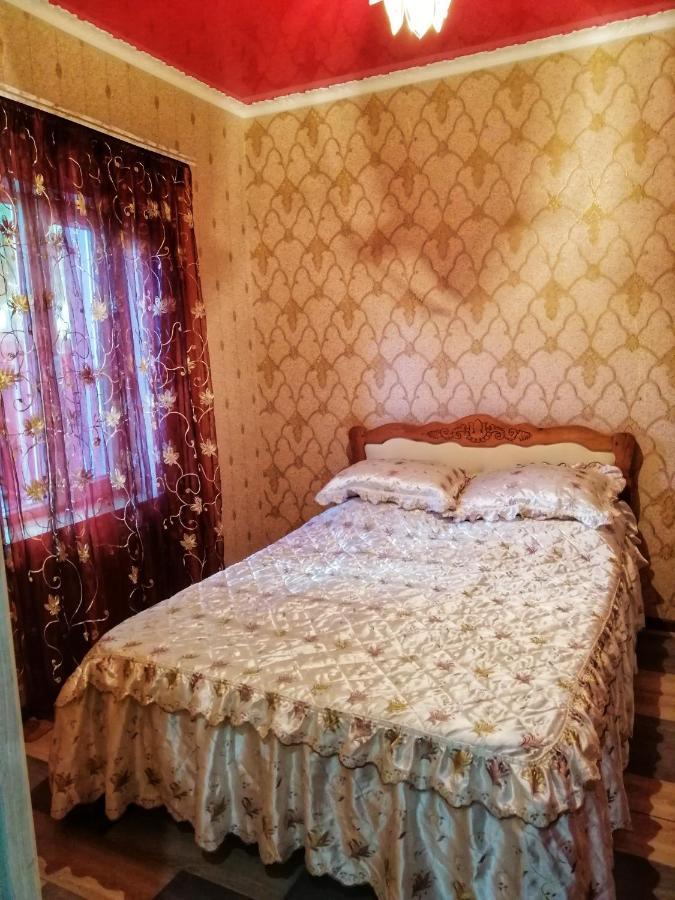 Посуточная Аренда В Центре Кропивницкого Appartement Kropyvnytsky Buitenkant foto